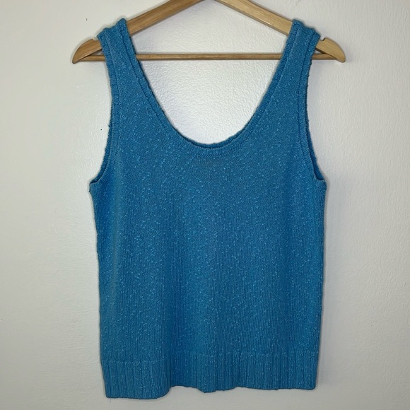 LOFT Tops - LOFT Scoop Neck Knit Tank Top in Blue size small NWT